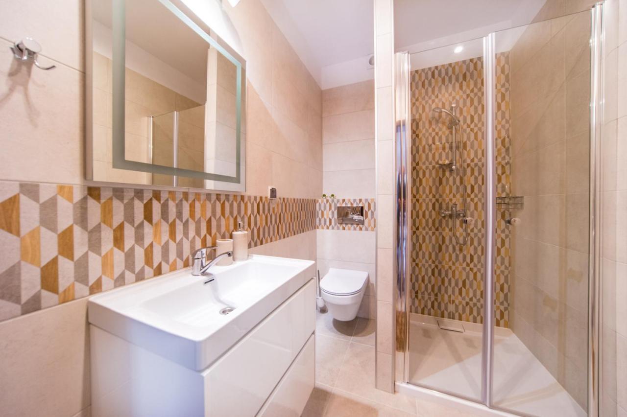 Gray House Apartamenty Dziwnówek Dış mekan fotoğraf